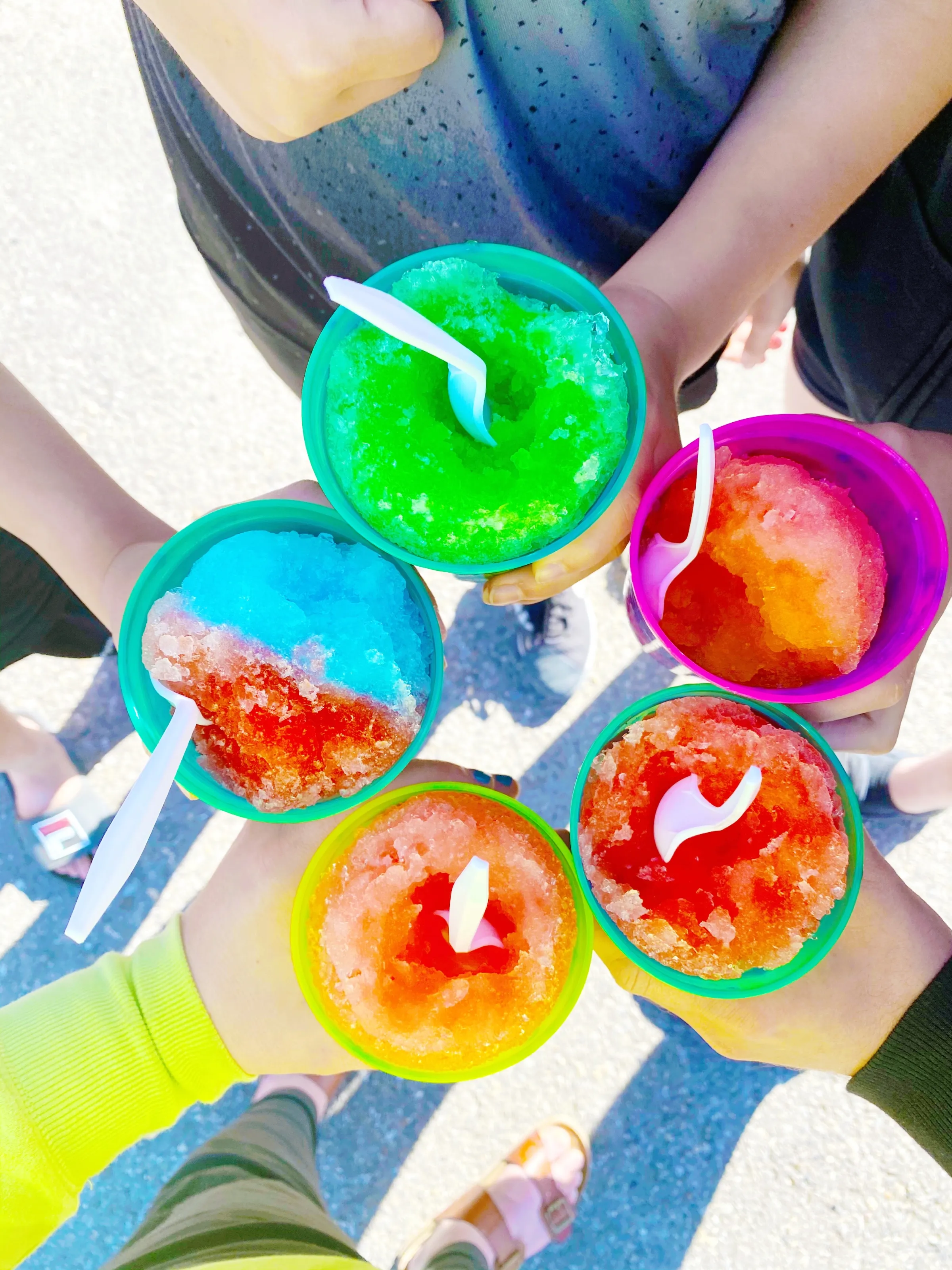 snow cone with syrups